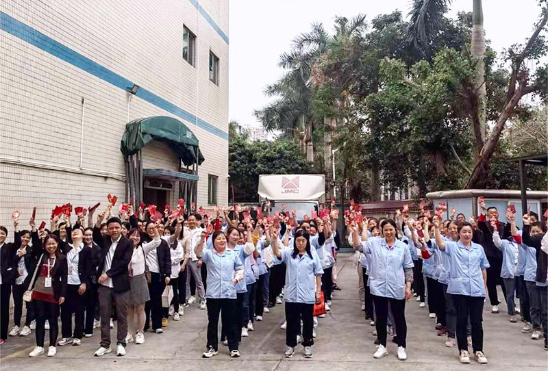 龍行龘龘，前程朤朤丨雅香麗化妝用品（深圳）有限公司龍運當頭，開工大吉！