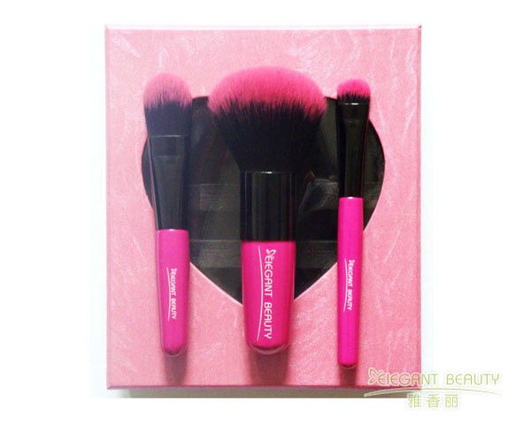 定制成套化妝刷時(shí)，是否可以添加品牌標(biāo)識(shí)或個(gè)性化圖案？